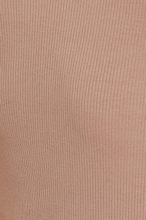MT9737-TAN